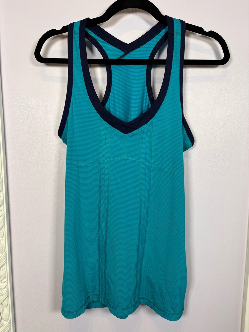 lululemon athletica Teal with Navy Trim Athletic Tank Size 8